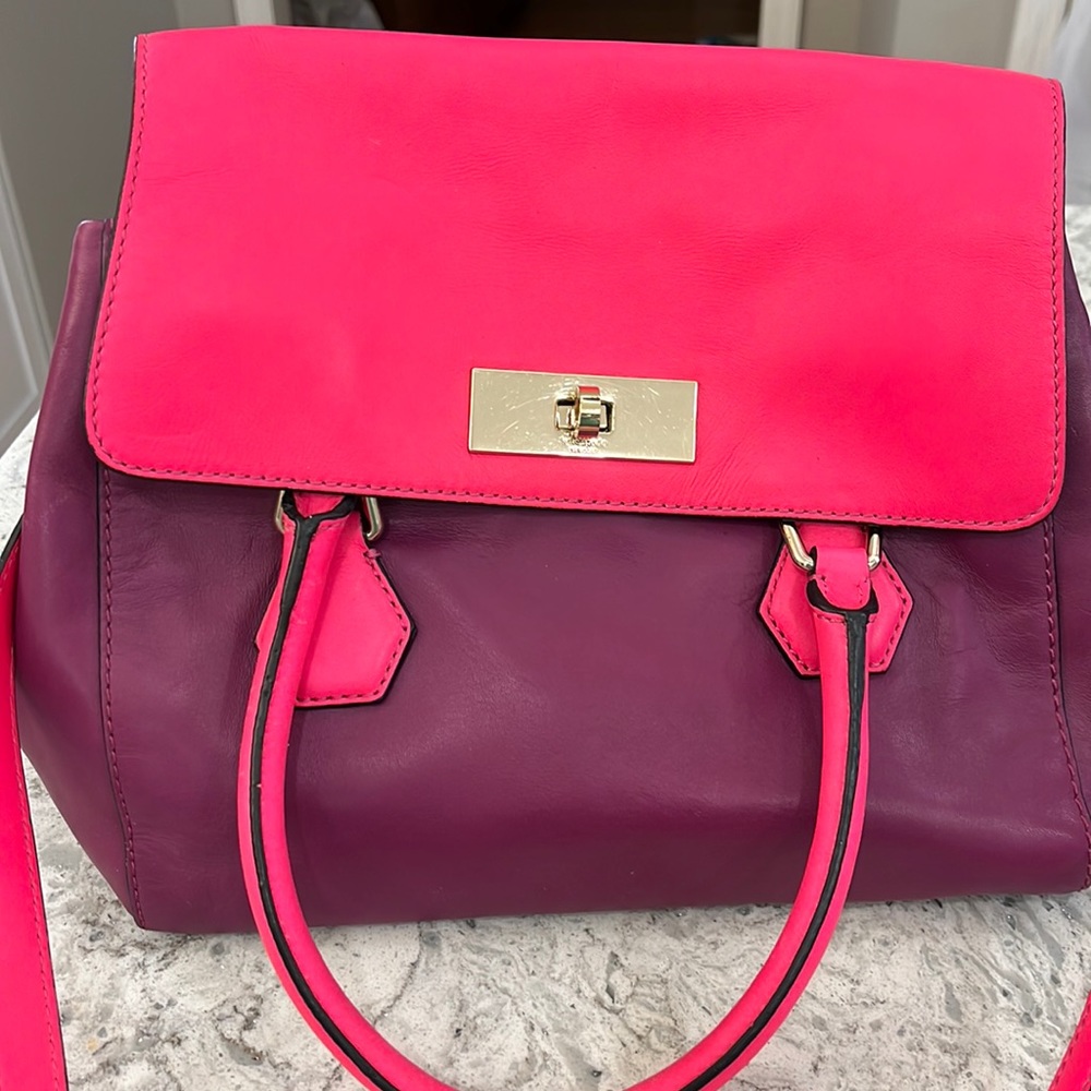 All leather Kate spade purse